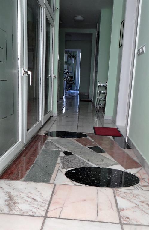 شقة Temporary Living بريمين المظهر الخارجي الصورة